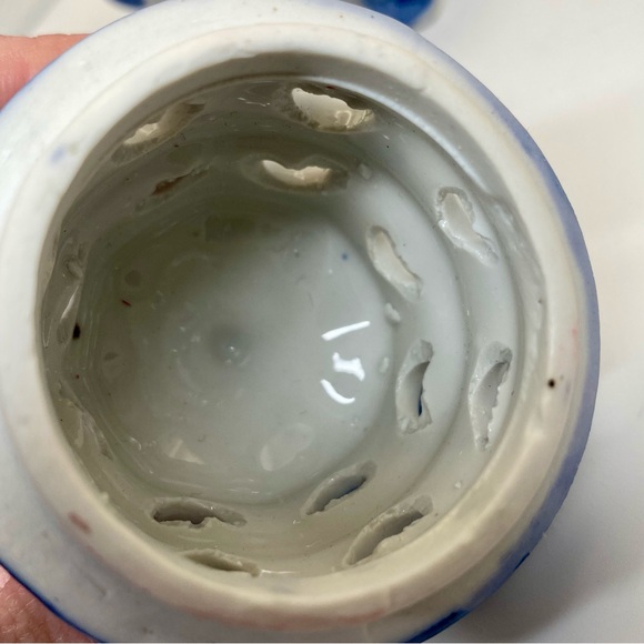 Porcelain pagoda censer - Picture 14 of 14